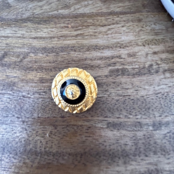 Set of 12 Authentic Vintage Pendleton Jacket Buttons - Picture 3 of 4